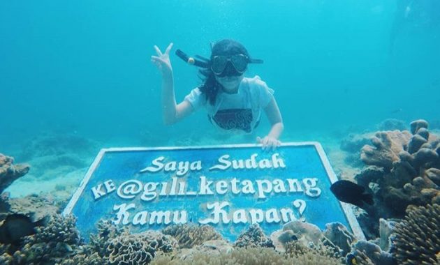 Pantai Gili Ketapang