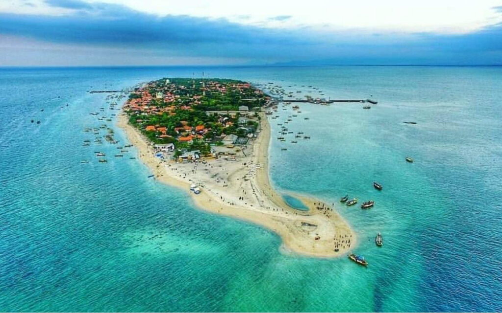 Pantai Gili Ketapang